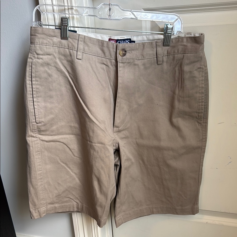 Chaps Men's Khaki Flat Front Shorts